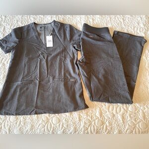 Figs scrub set - gray